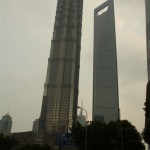 links Jin Mao Tower, rechts World Finacial Center