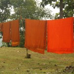 auch die Mönche waschen ihre Kleidung ;-)
