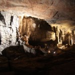 Fußmarsch durch Kong Lor Höhle