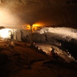 Fußmarsch durch Kong Lor Höhle